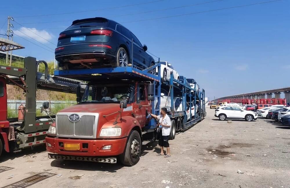 广州托运车辆到新疆的多少钱